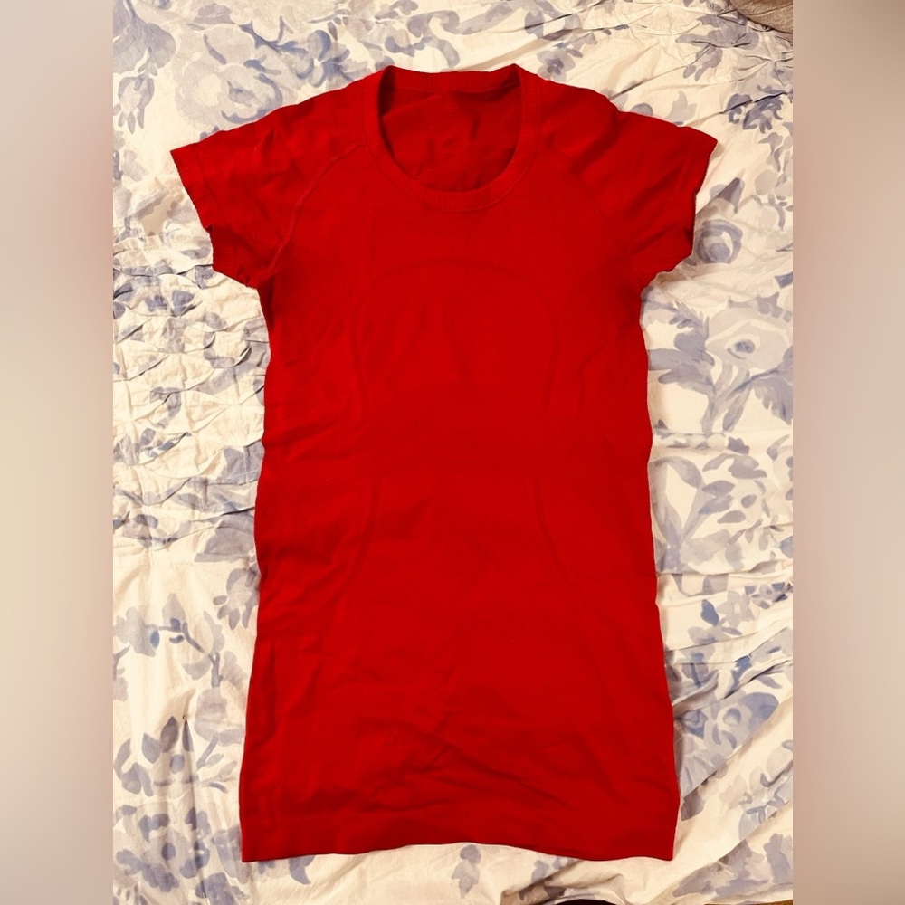 Lululemon shirt!